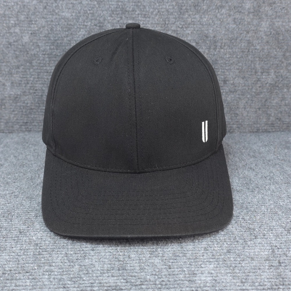 NOBULL Hat Cap Mens Snap Back Black Train Gym Fitness Workout CrossFit Athletic